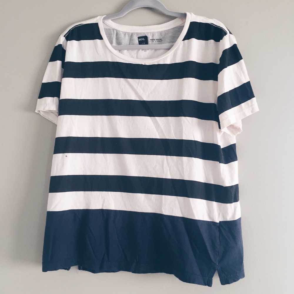 BDG white, black & navy t shirt unisex large / med